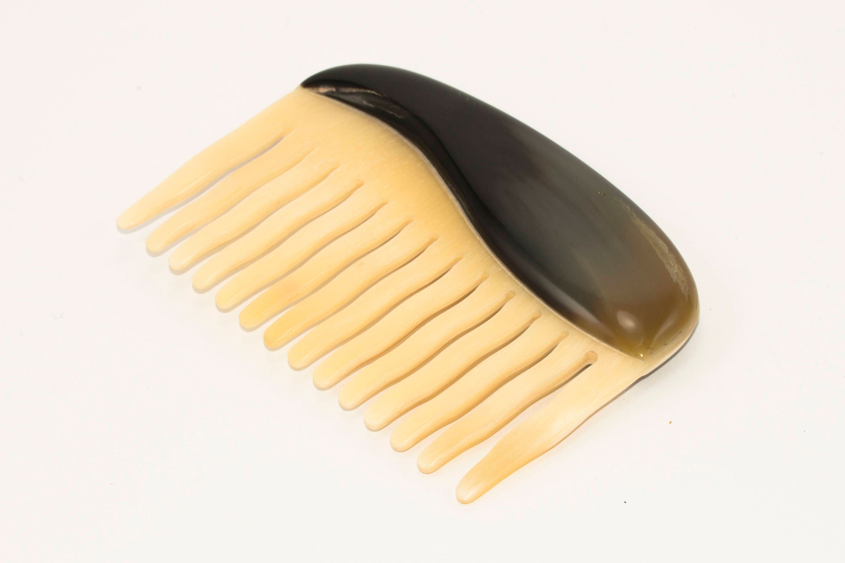 Buffalo Horn Comb